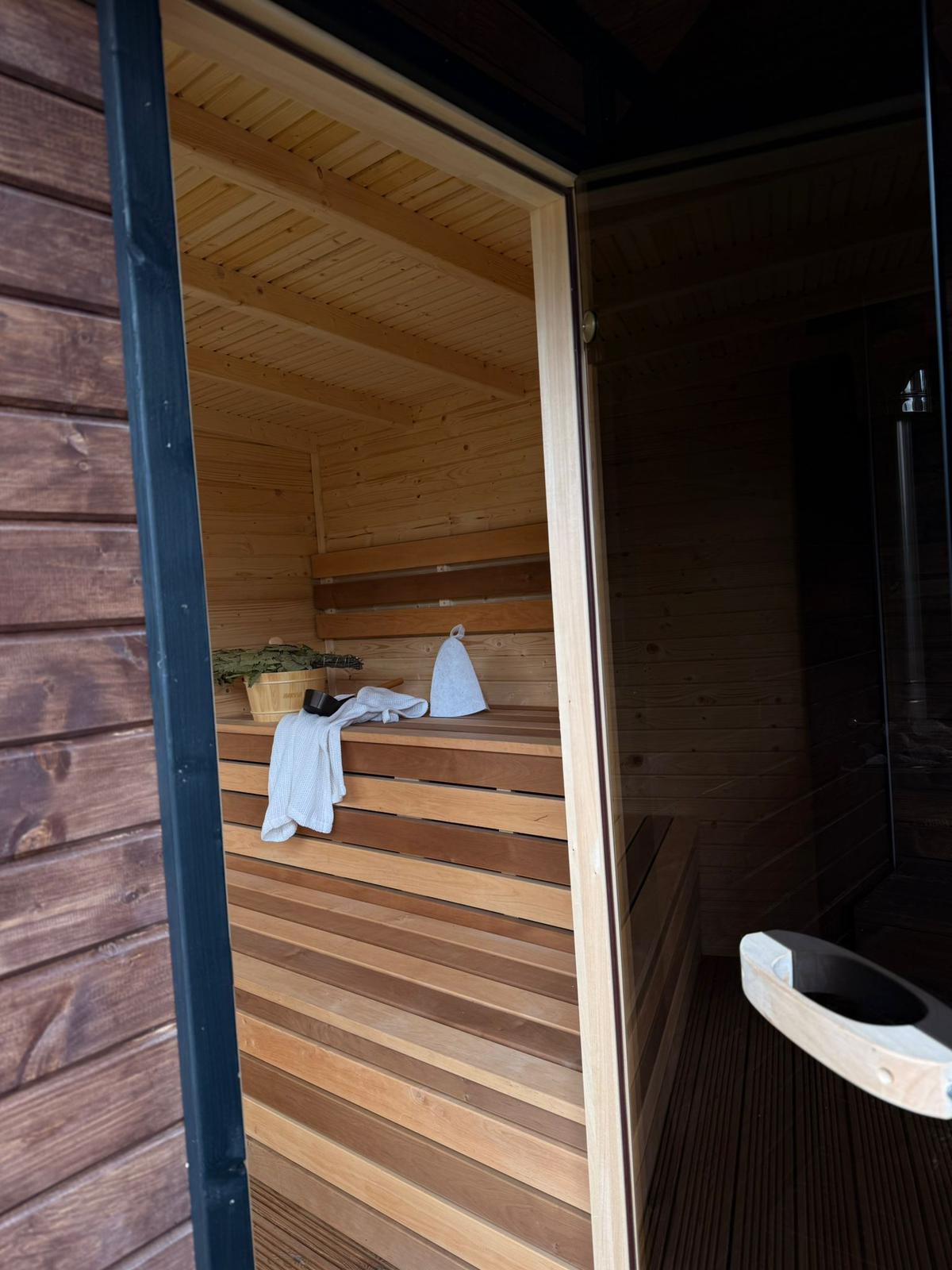 Modulinė lauko pirtis su kubilu „WUNU SPA Premium“